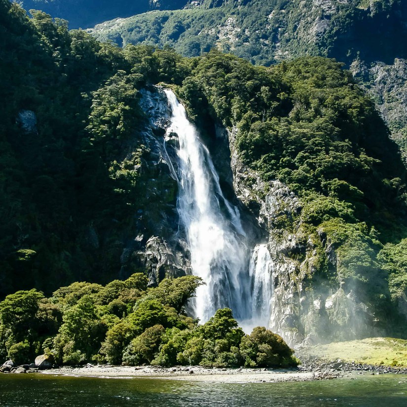Milford Sound - Bowen Falls_